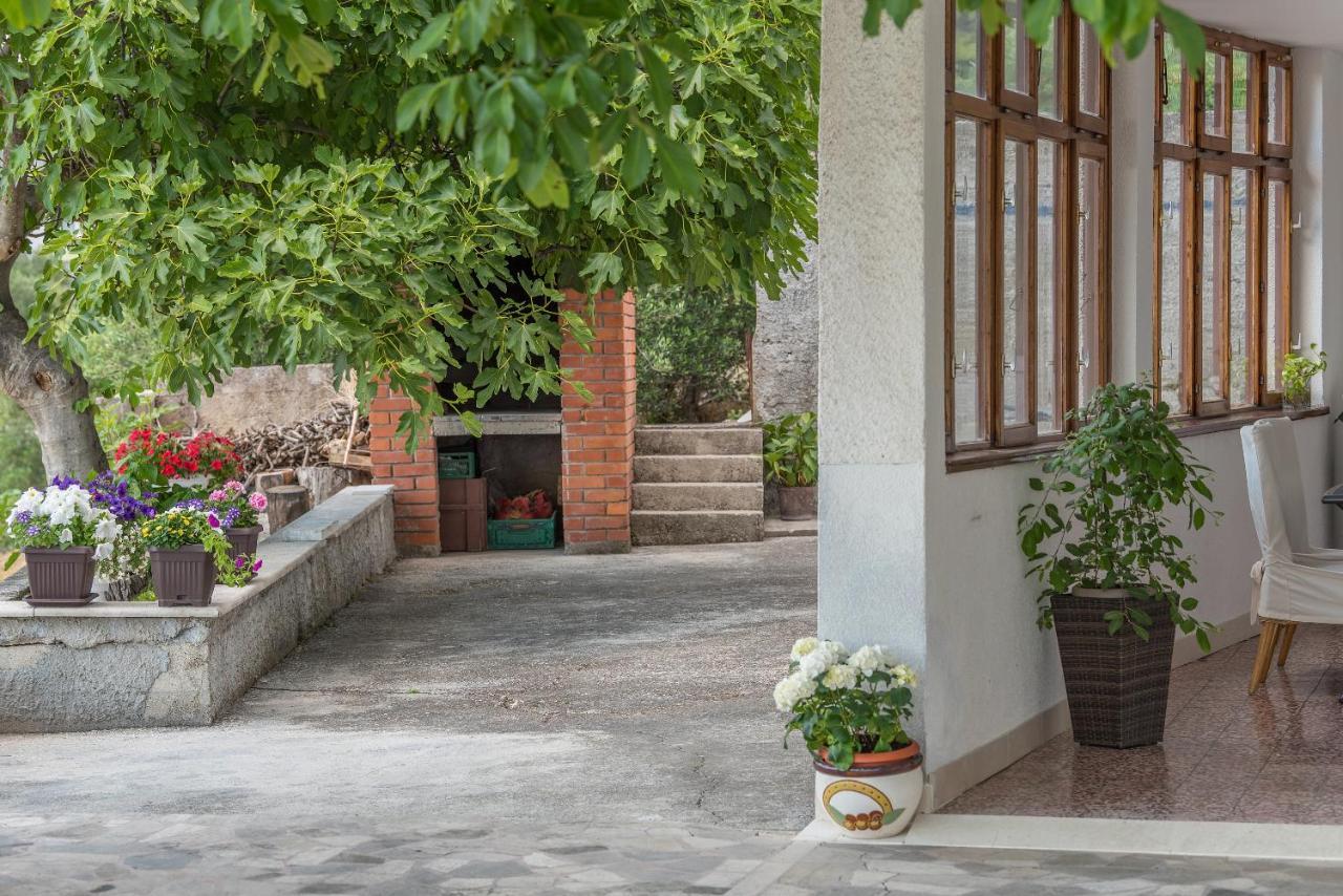 Apartment Strawberry Makarska Eksteriør billede